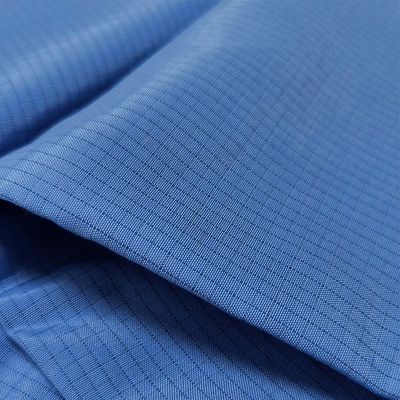 Màu xanh 65% Polyester 32% Cotton 2% Carbon Fiber ESD Fabric Black 4mm Grid Conductive Wire Đỏ Anti Static TC Fabric