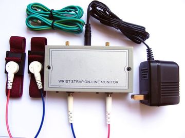 110V / 220V ESD Dây đeo cổ tay trực tuyến Màn hình dây đeo kép Bao gồm bộ chuyển đổi nguồn được hỗ trợ